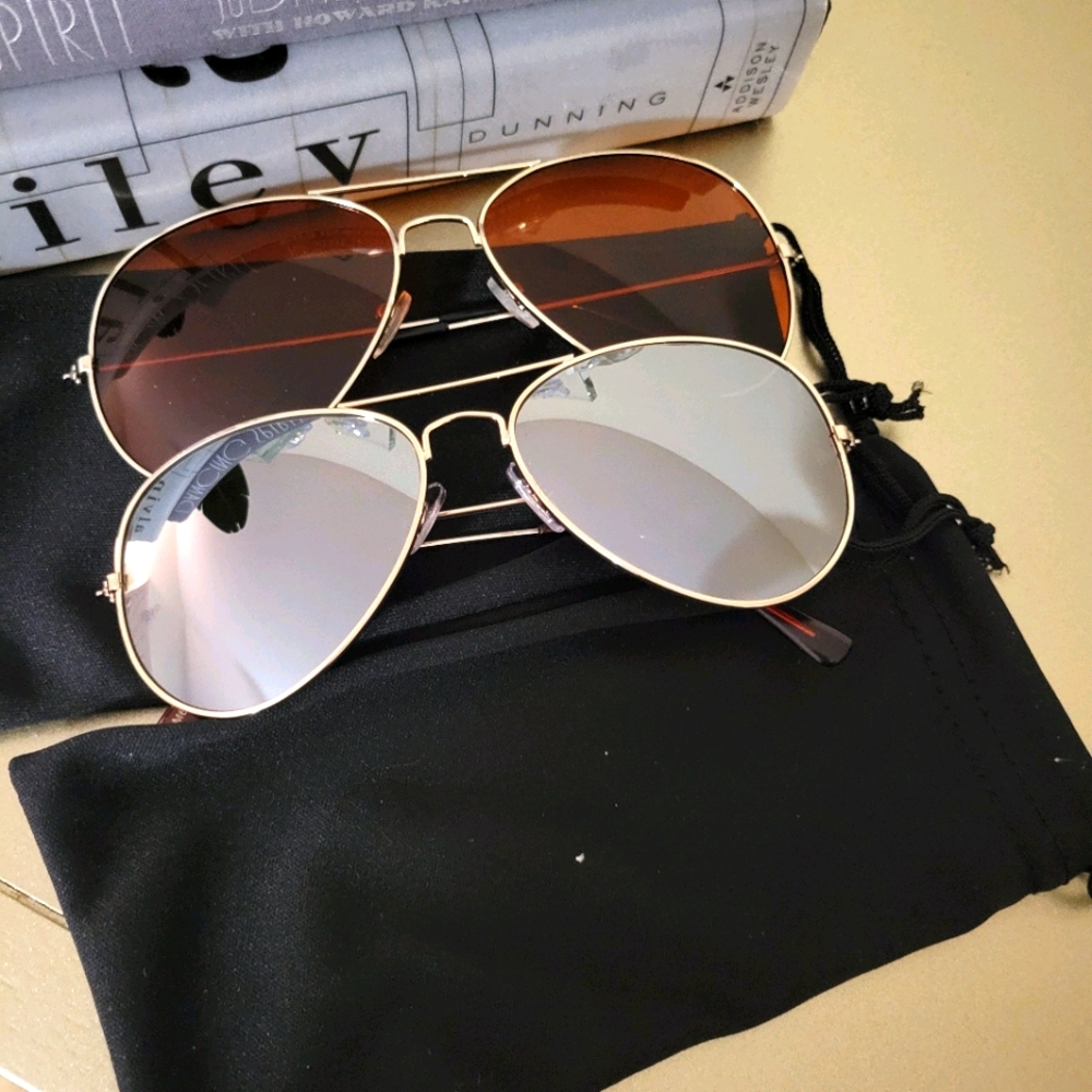 BUNDLE~~TWO PAIR OF AVIATOR SUNGLASSES 🕶